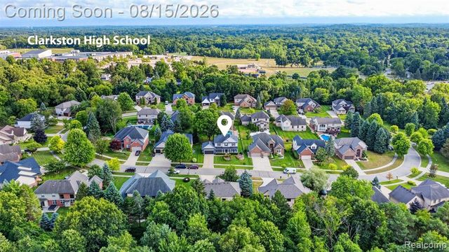 6167 Foxfire Circle, Clarkston, MI 48346
