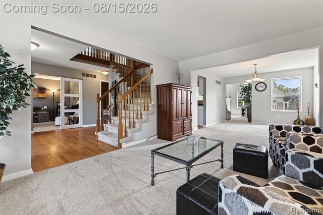 6167 Foxfire Circle, Clarkston, MI 48346