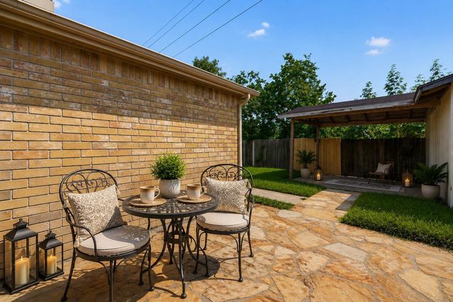 12614 Rio Bravo Street, Rosharon, TX 77583