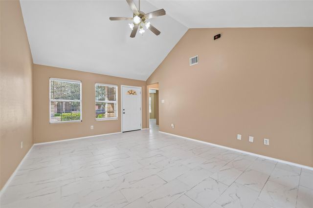 12614 Rio Bravo Street, Rosharon, TX 77583