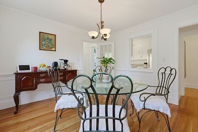 78 Franklin St, Wrentham, MA 02093