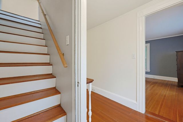 78 Franklin St, Wrentham, MA 02093