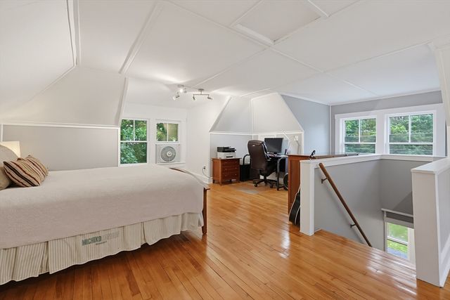 78 Franklin St, Wrentham, MA 02093