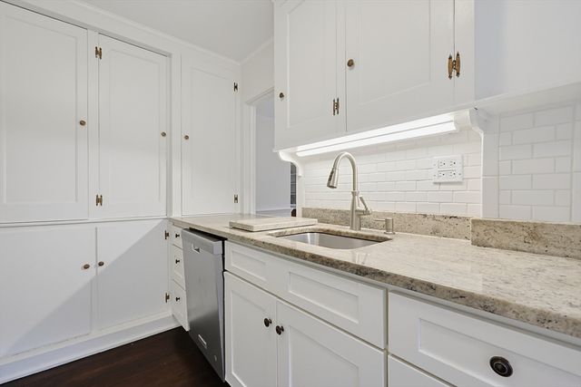 78 Franklin St, Wrentham, MA 02093