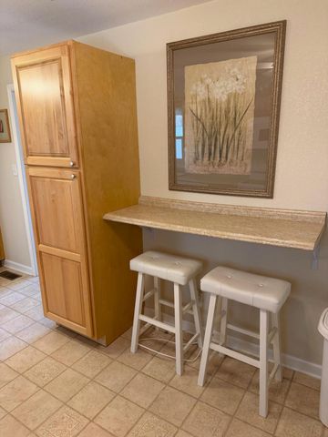 9242 Asheville Highway, Knoxville, TN 37924