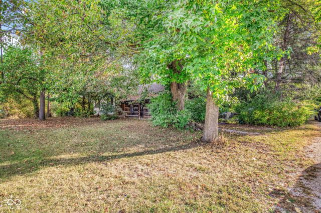 729 N County Road 900 E, Avon, IN 46123