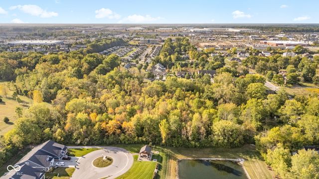 729 N County Road 900 E, Avon, IN 46123