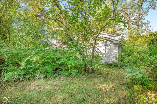 729 N County Road 900 E, Avon, IN 46123