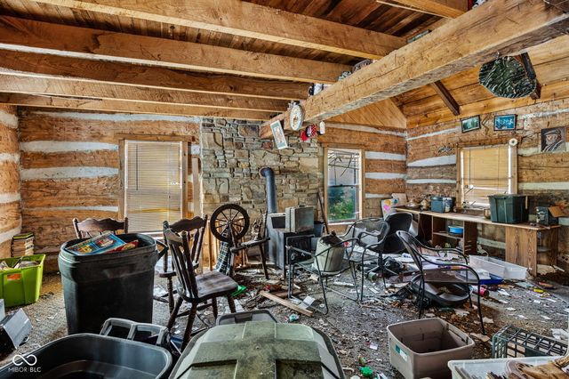 729 N County Road 900 E, Avon, IN 46123