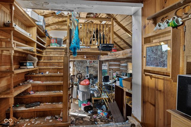 729 N County Road 900 E, Avon, IN 46123