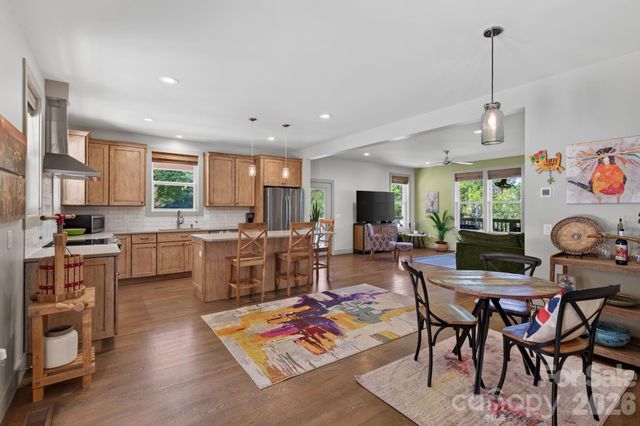 8 W Haven Lane, Arden, NC 28704