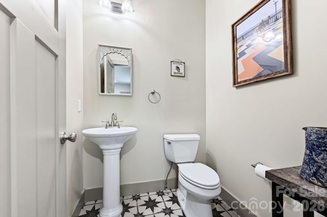 8 W Haven Lane, Arden, NC 28704
