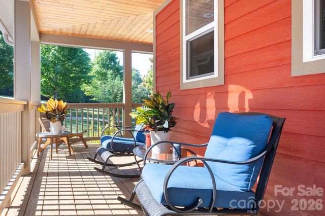 8 W Haven Lane, Arden, NC 28704