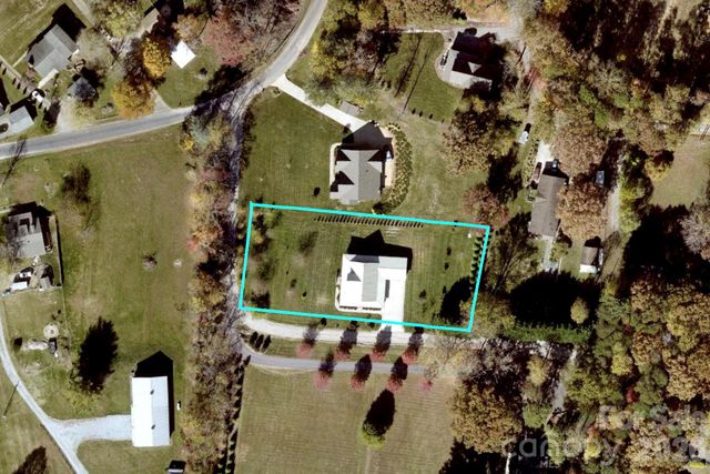 8 W Haven Lane, Arden, NC 28704