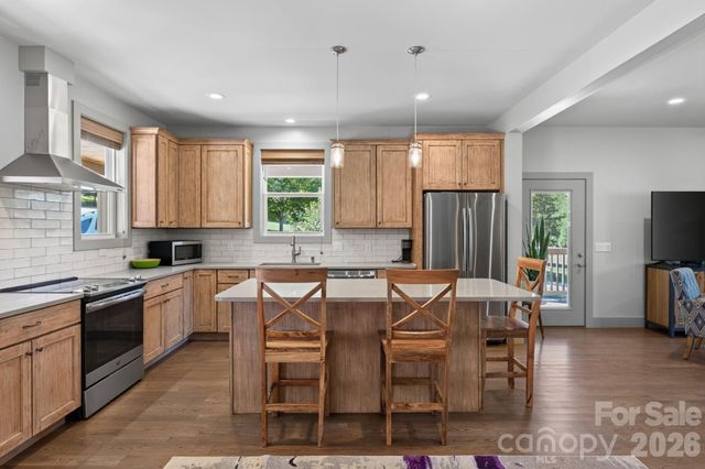 8 W Haven Lane, Arden, NC 28704