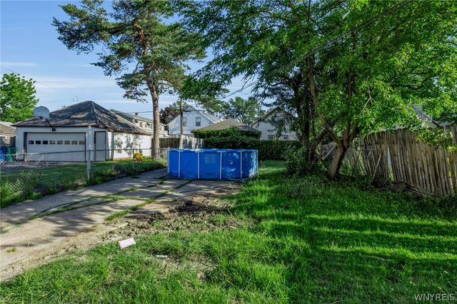 205 Lasalle Avenue, Buffalo, NY 14214