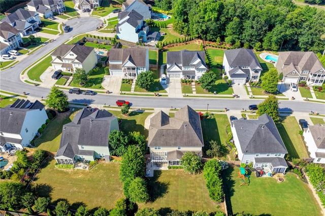 6420 Hickory Branch Drive, Hoschton, GA 30548