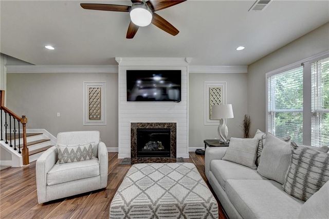 6420 Hickory Branch Drive, Hoschton, GA 30548