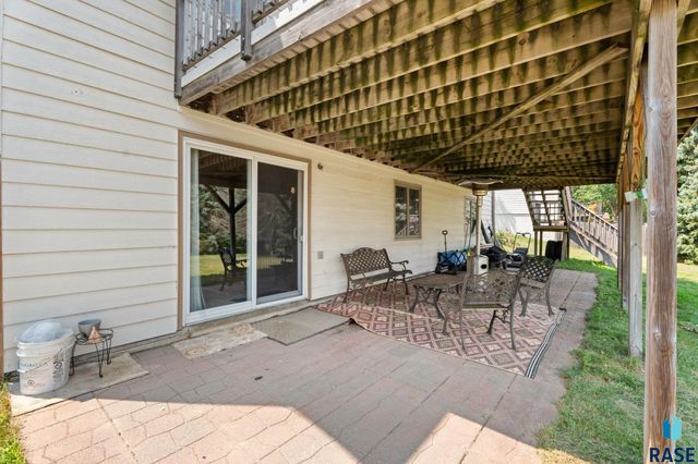 5800 Coughran Ct Court, Sioux Falls, SD 57106