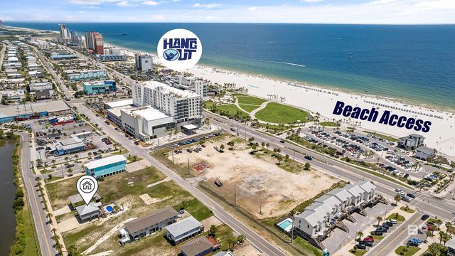 213 W 2nd Avenue, Gulf Shores, AL 36542