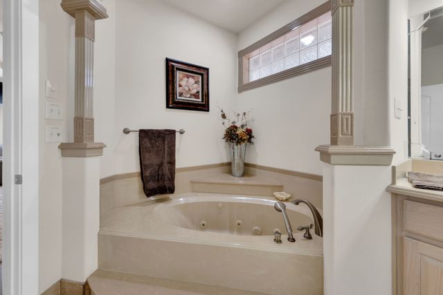 3690 Mockingbird Lane, Midlothian, TX 76065