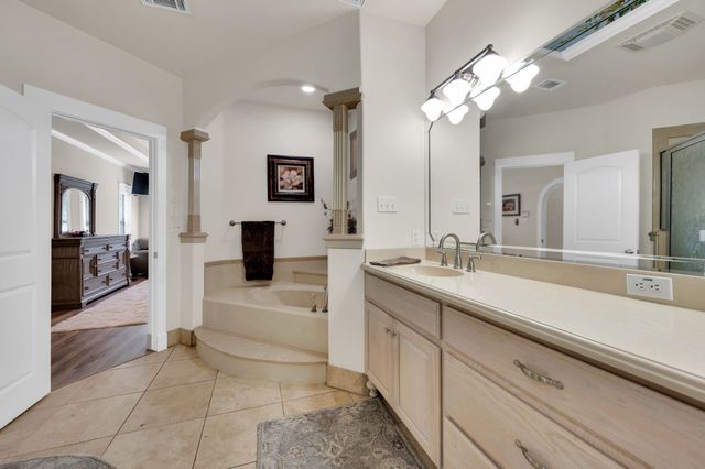 3690 Mockingbird Lane, Midlothian, TX 76065