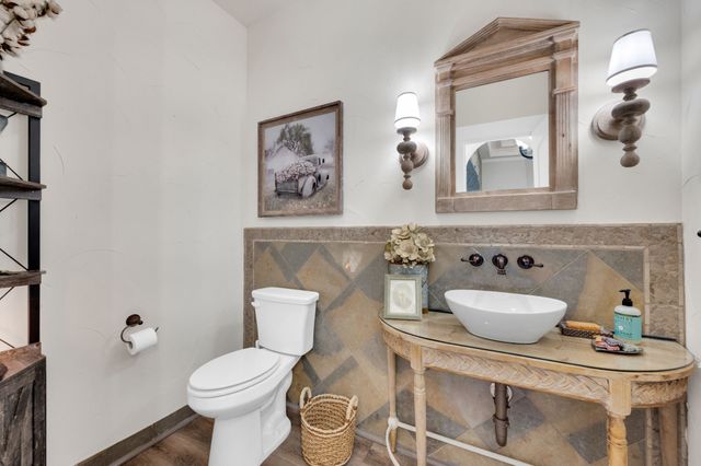 3690 Mockingbird Lane, Midlothian, TX 76065