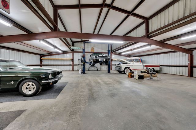 3690 Mockingbird Lane, Midlothian, TX 76065