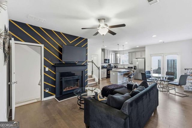 2275 Rolling Trail, Lithonia, GA 30058