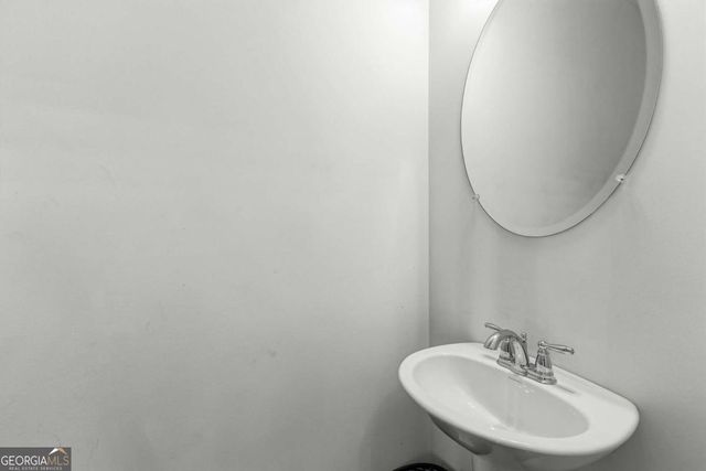 2275 Rolling Trail, Lithonia, GA 30058