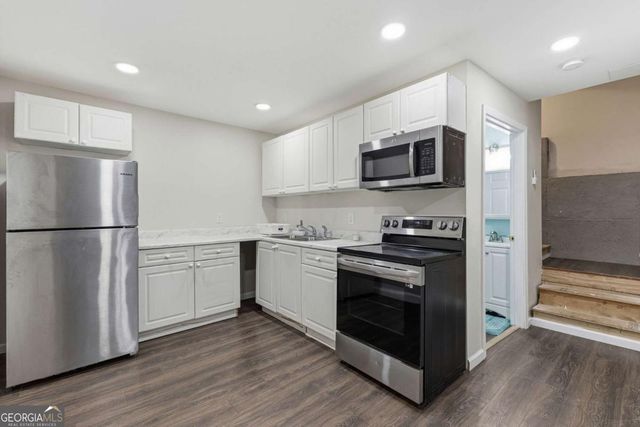 2275 Rolling Trail, Lithonia, GA 30058