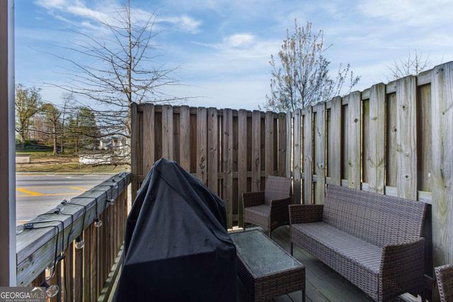 2275 Rolling Trail, Lithonia, GA 30058