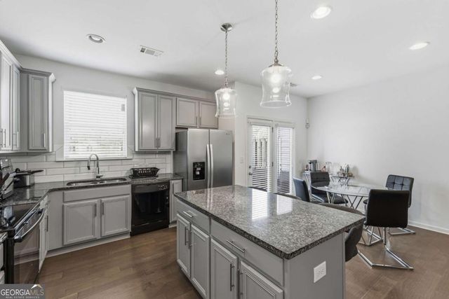 2275 Rolling Trail, Lithonia, GA 30058