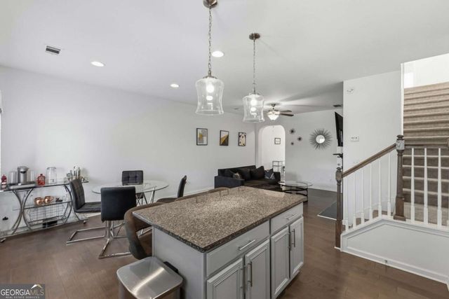 2275 Rolling Trail, Lithonia, GA 30058