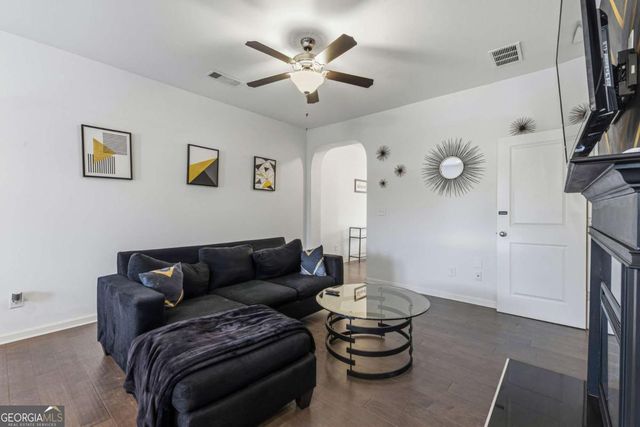 2275 Rolling Trail, Lithonia, GA 30058