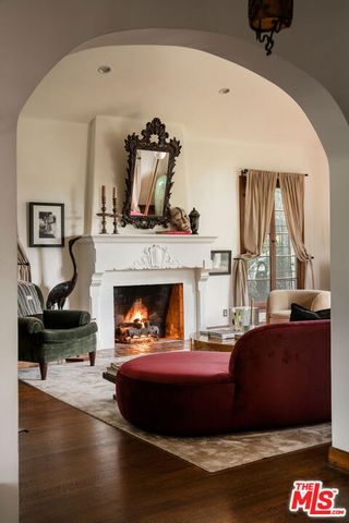 4918 Angeles Vista Boulevard, View Park, CA 90043