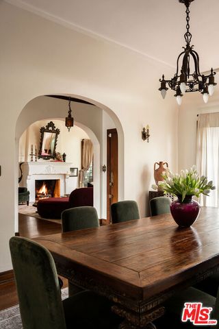 4918 Angeles Vista Boulevard, View Park, CA 90043