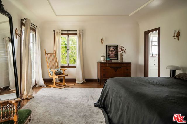 4918 Angeles Vista Boulevard, View Park, CA 90043