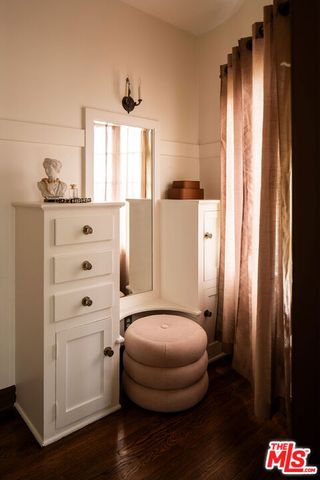 4918 Angeles Vista Boulevard, View Park, CA 90043