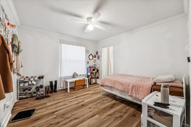 4206 Wiley Road, Houston, TX 77093