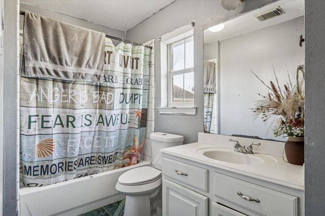 4206 Wiley Road, Houston, TX 77093