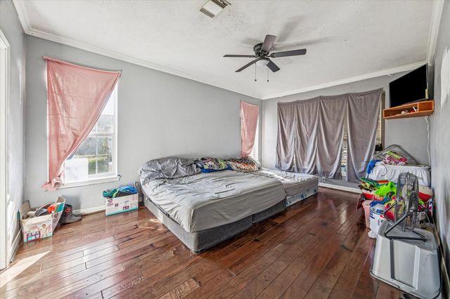 4206 Wiley Road, Houston, TX 77093