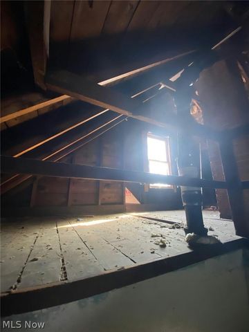 677 E 92nd Street, Cleveland, OH 44108