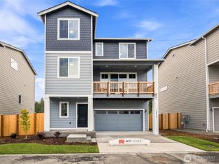 18519 SE 271st Court, Covington, WA 98042