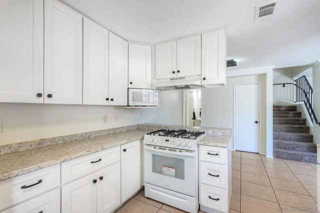 1225 N Broadway Unit 3, Escondido, CA 92026