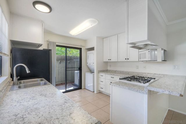 1225 N Broadway Unit 3, Escondido, CA 92026