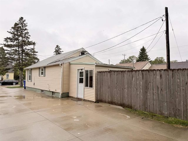 1336 E PAULINE STREET, Appleton, WI 54911