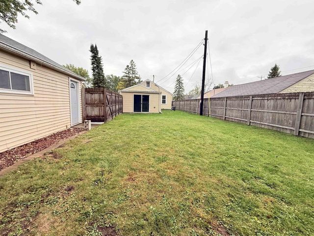 1336 E PAULINE STREET, Appleton, WI 54911