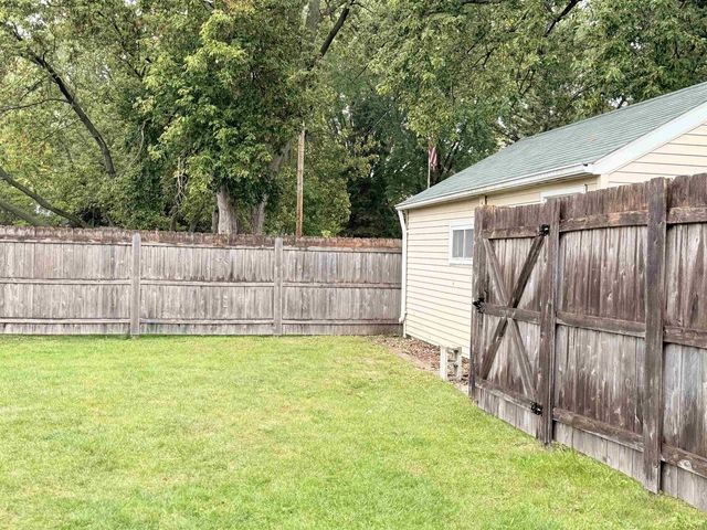 1336 E PAULINE STREET, Appleton, WI 54911