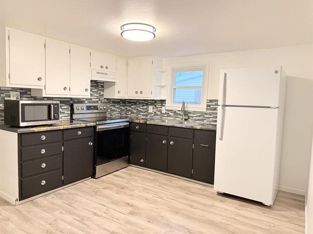 1336 E PAULINE STREET, Appleton, WI 54911